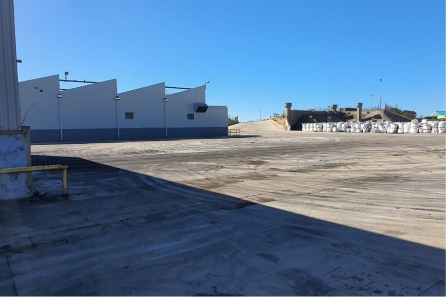 Commercial Property for Sale in Sidwell Eastern Cape